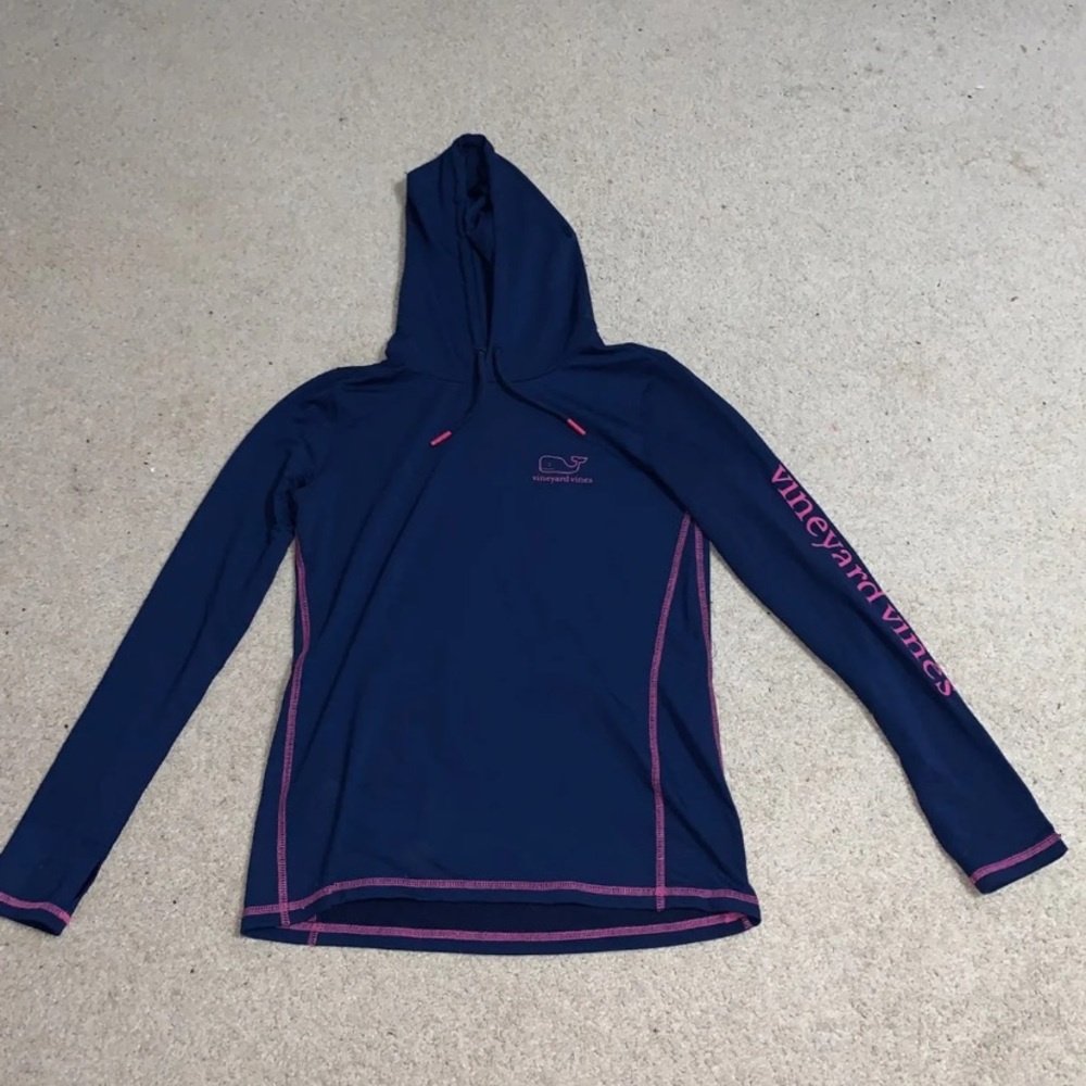 vineyard vines long-sleeve